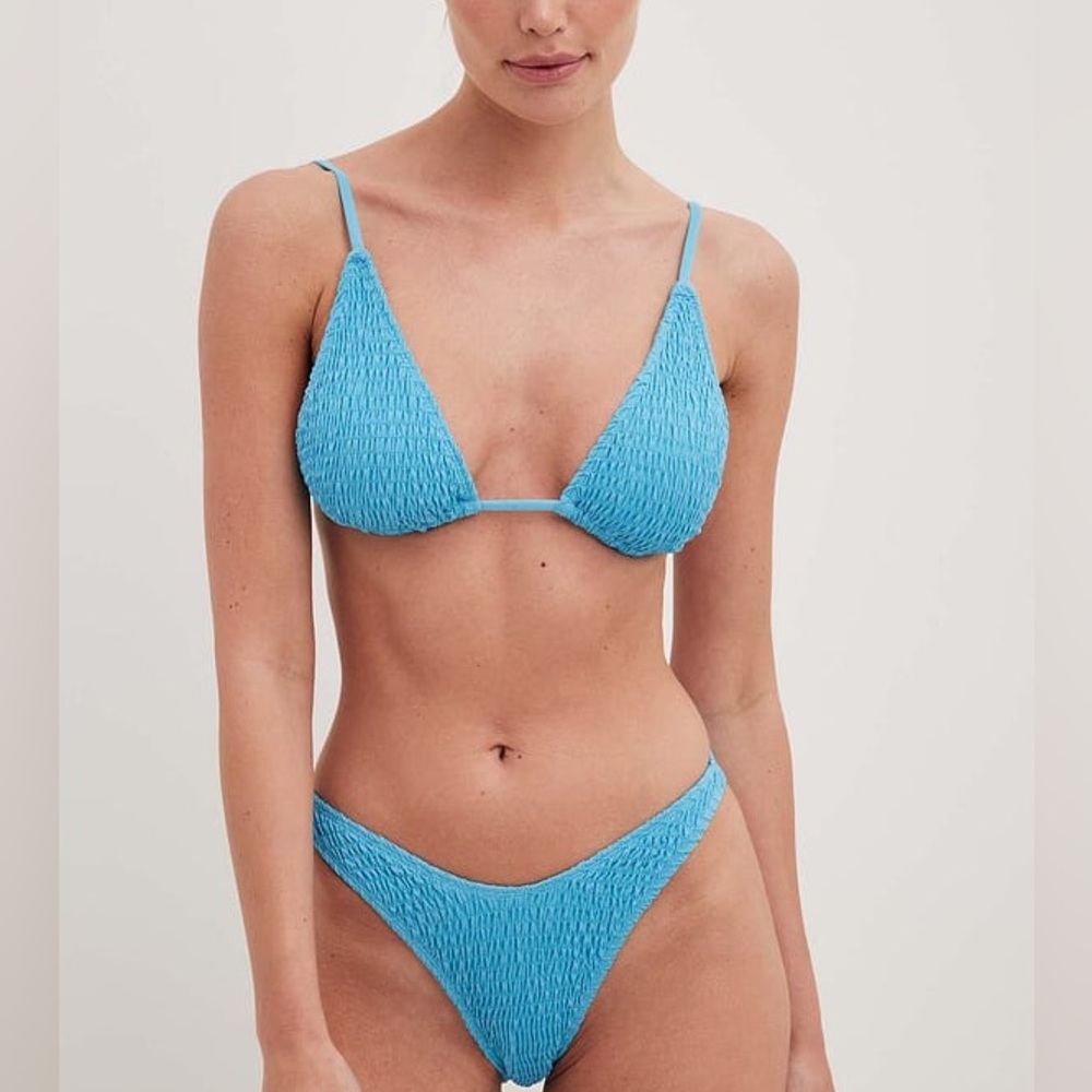 Cyan Crinkle Bikini set NA-KD